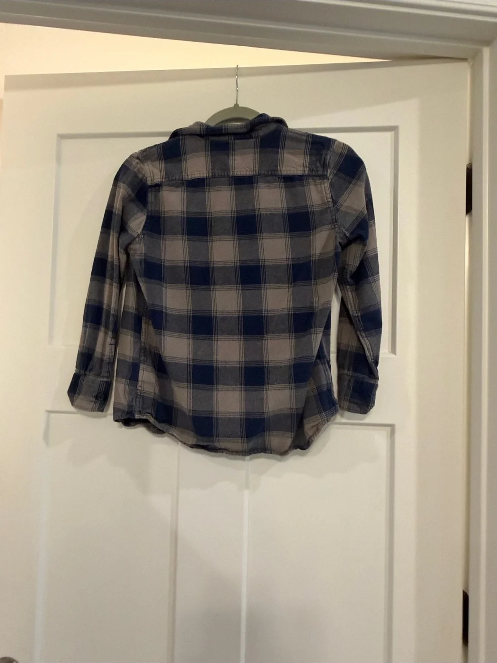 GAP Navy and Gray Plaid Button-Down Shirt